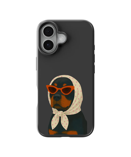 Babushka Rottie Telefon Kılıfı